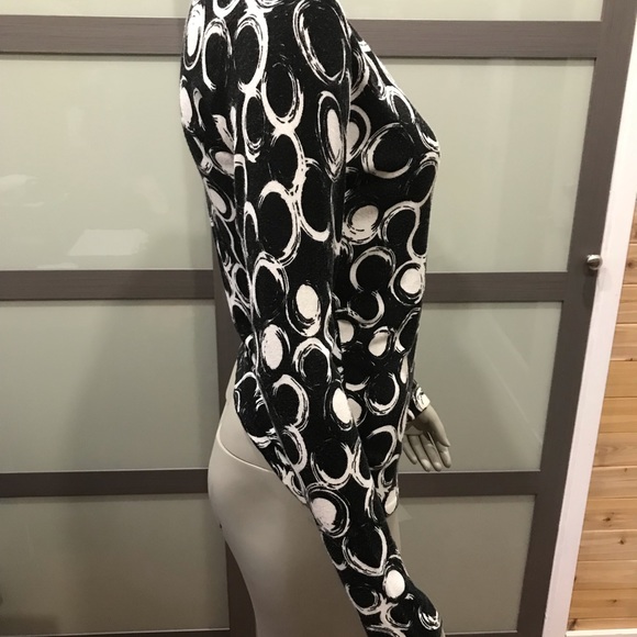 Woollen soft knit sweater - Picture 2 of 5